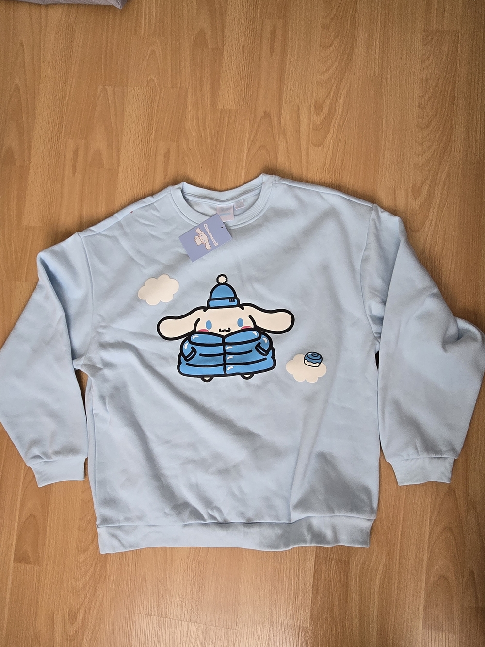 NWT Cinnamoroll Sanrio Light Blue Crewneck Sweater, Size Medium
